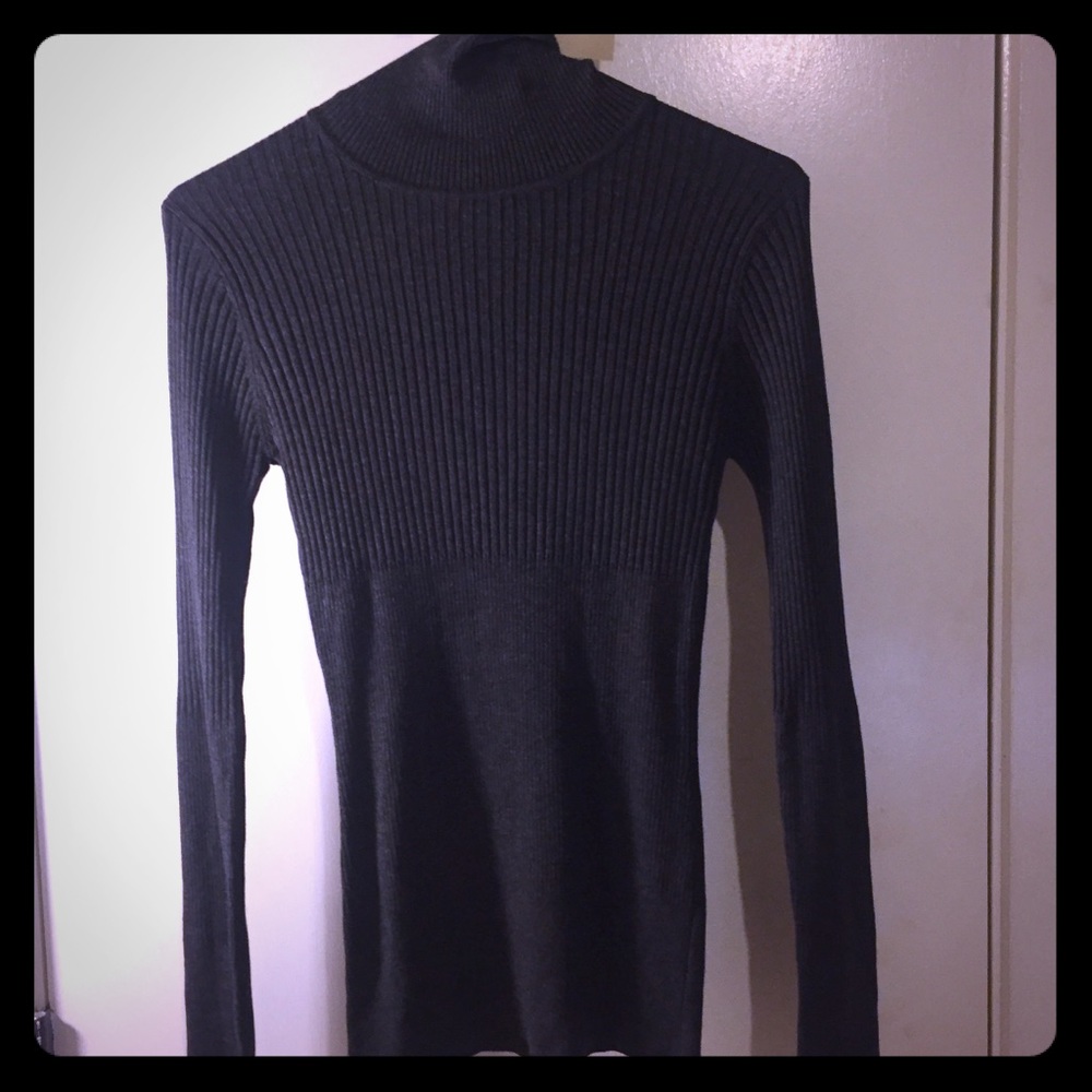 Brand New Max Studio sweater